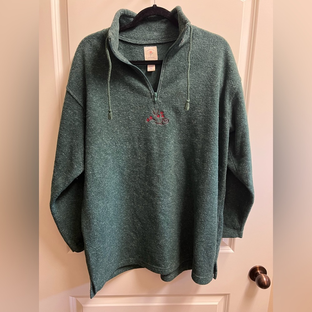 Victoria’s Secret Country Vintage Green Sherpa Embroidered Floral Quarter Zip M